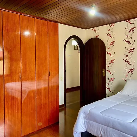 Pousada Hotel Casa Central Sao Bento do Sapucai Exterior photo